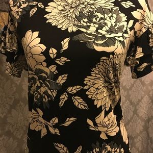 Agnes & Dora Floral Frill Sleeve Fitted Top